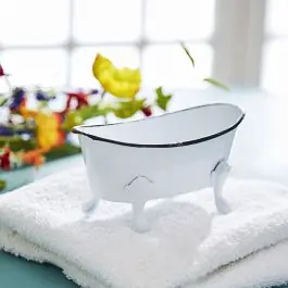 Deal Bathtub Planters