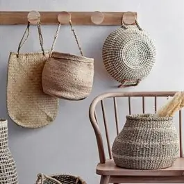 Premium Simple 10 Peg Wall Rack