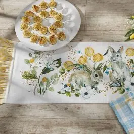 Factory Price Spring Fever Floral Table Runner